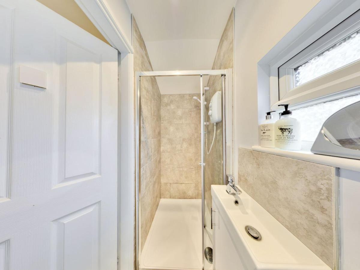 Wheelhouse Apartment Whitby Bagian luar foto